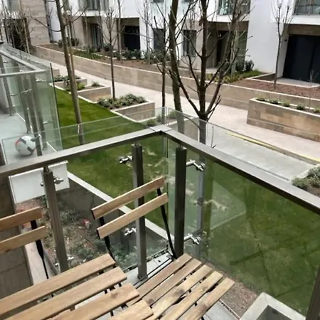 Elisabeth 102 With Parking Apartment